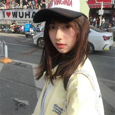 男人与婴儿